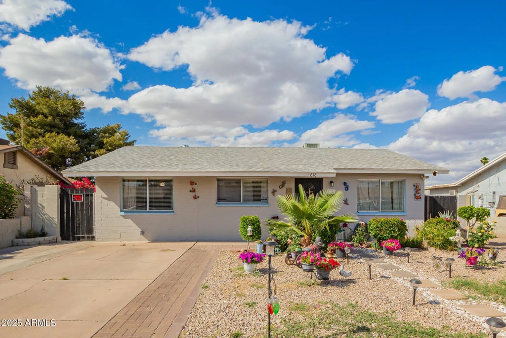 618 E 10th Drive, Mesa