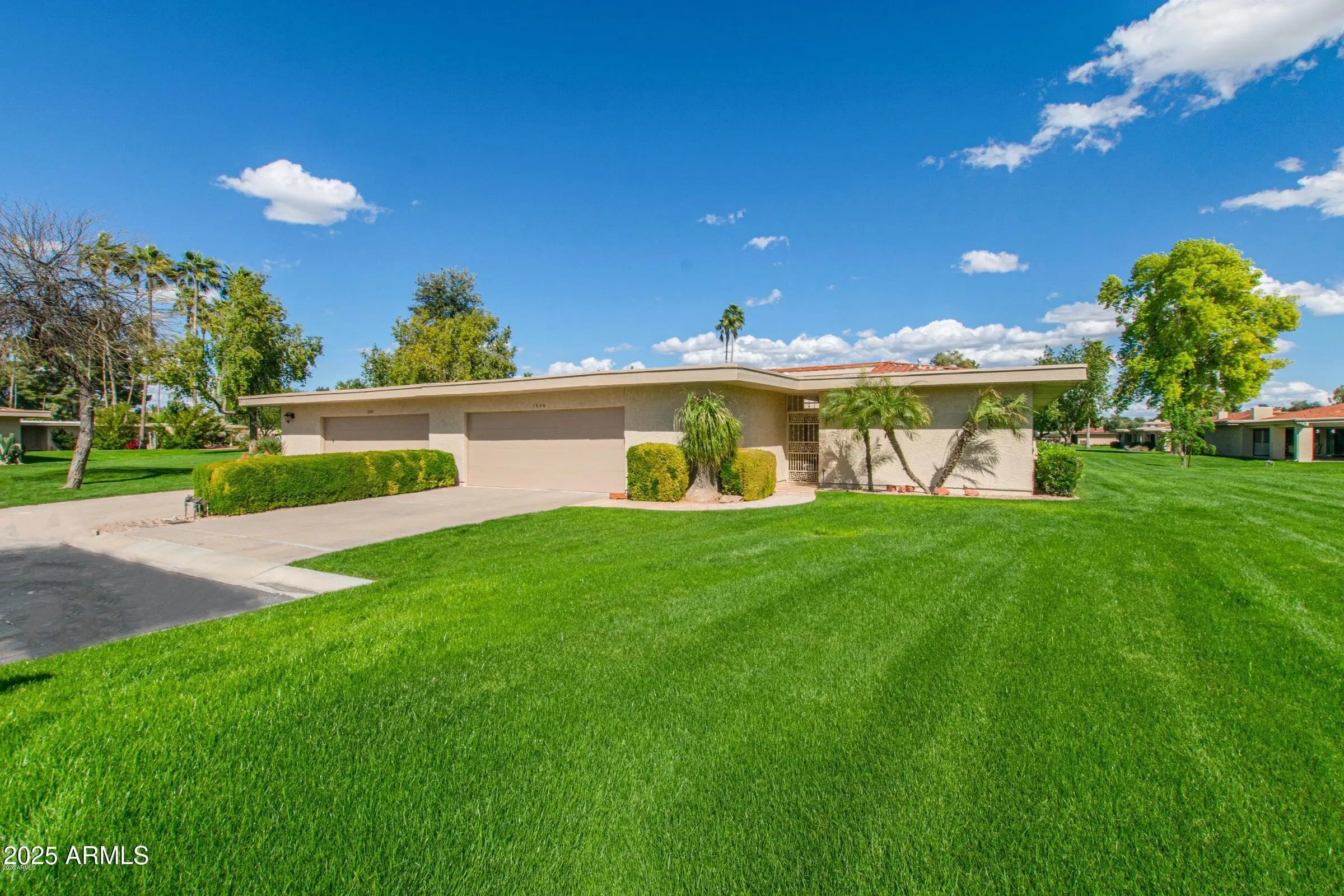 Photo of Listing #6854494