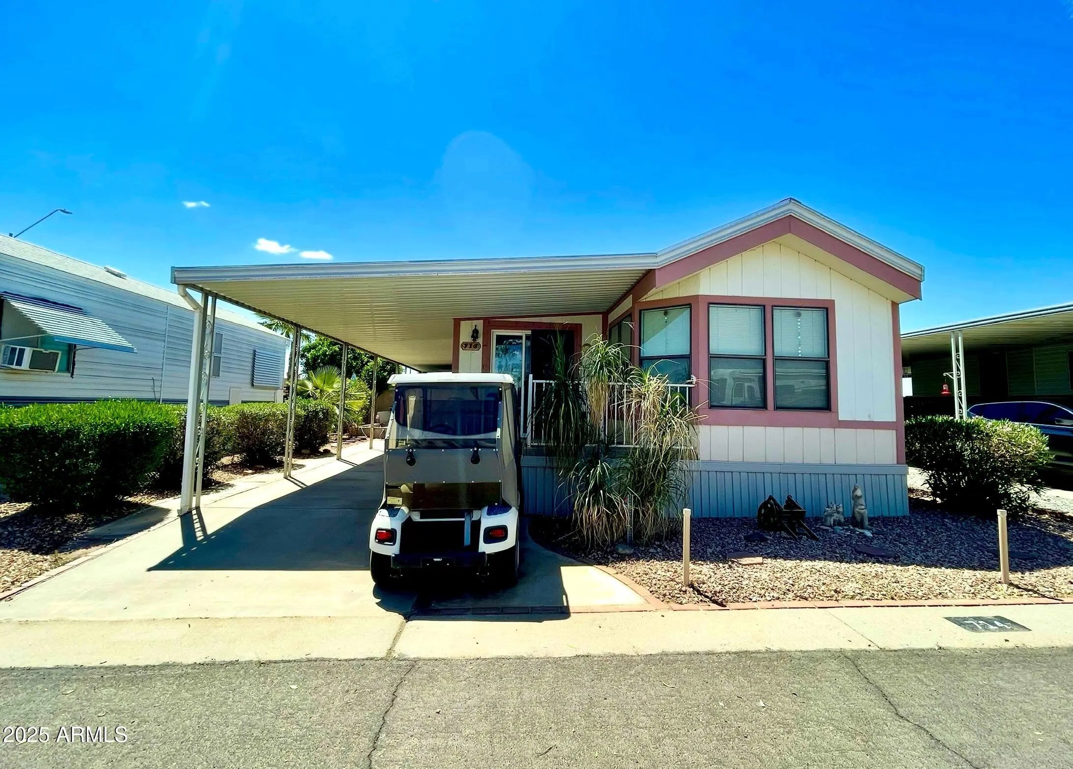 Photo of Listing #6854861