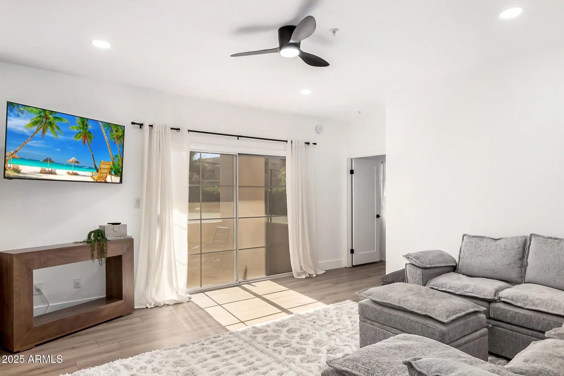 Photo of Listing #6854850