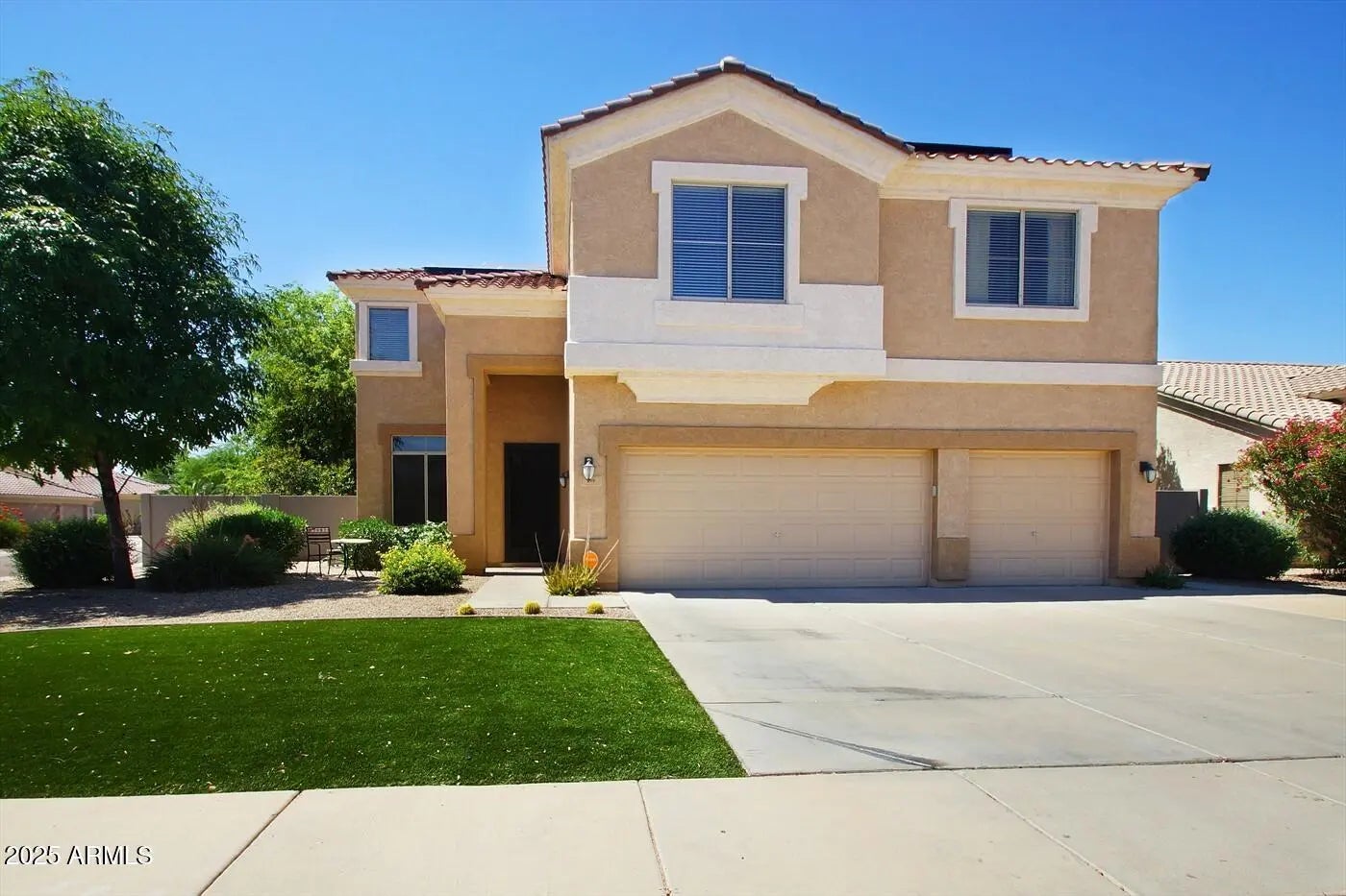 Photo of Listing #6854889