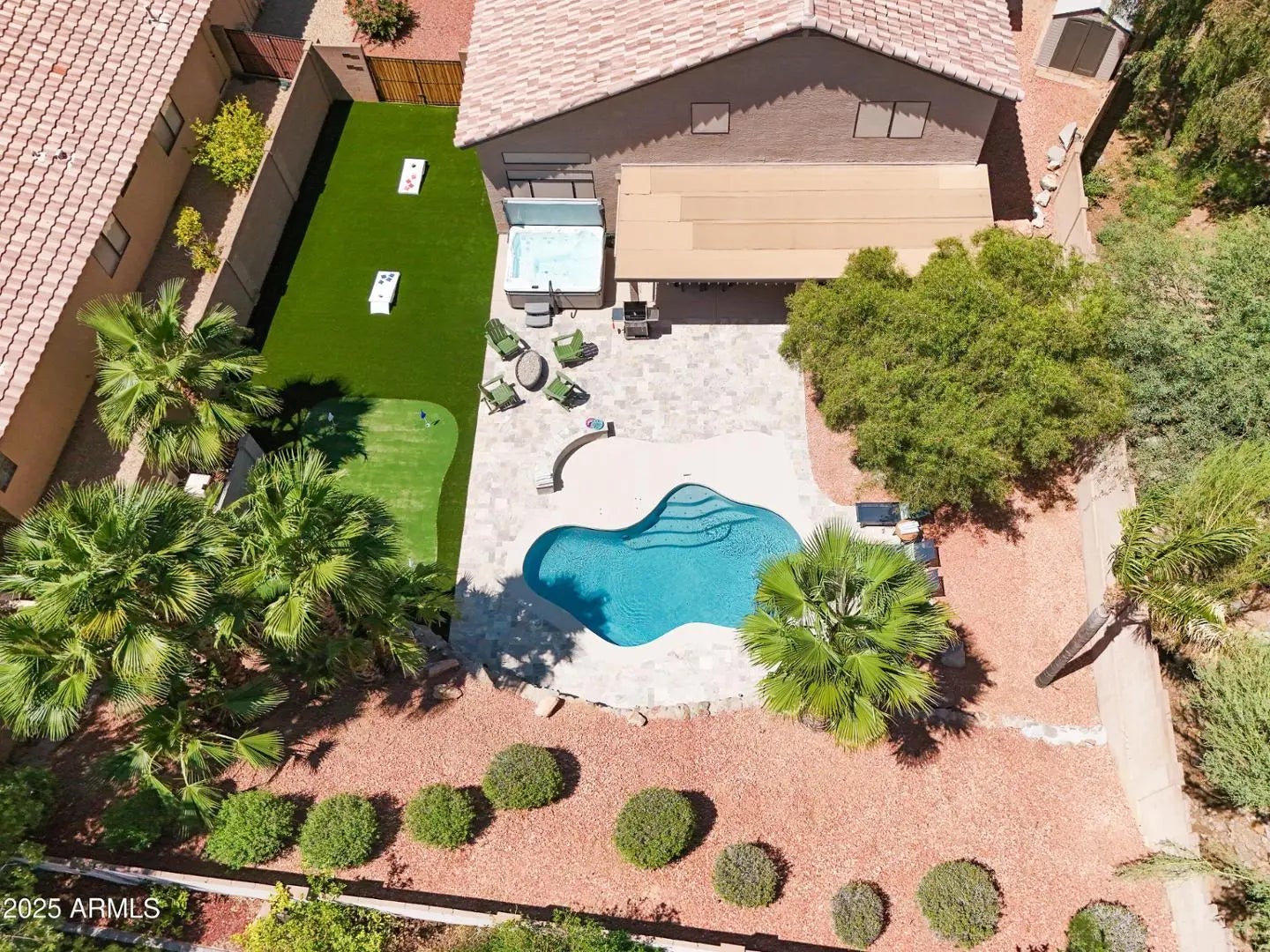 Photo of Listing #6875704