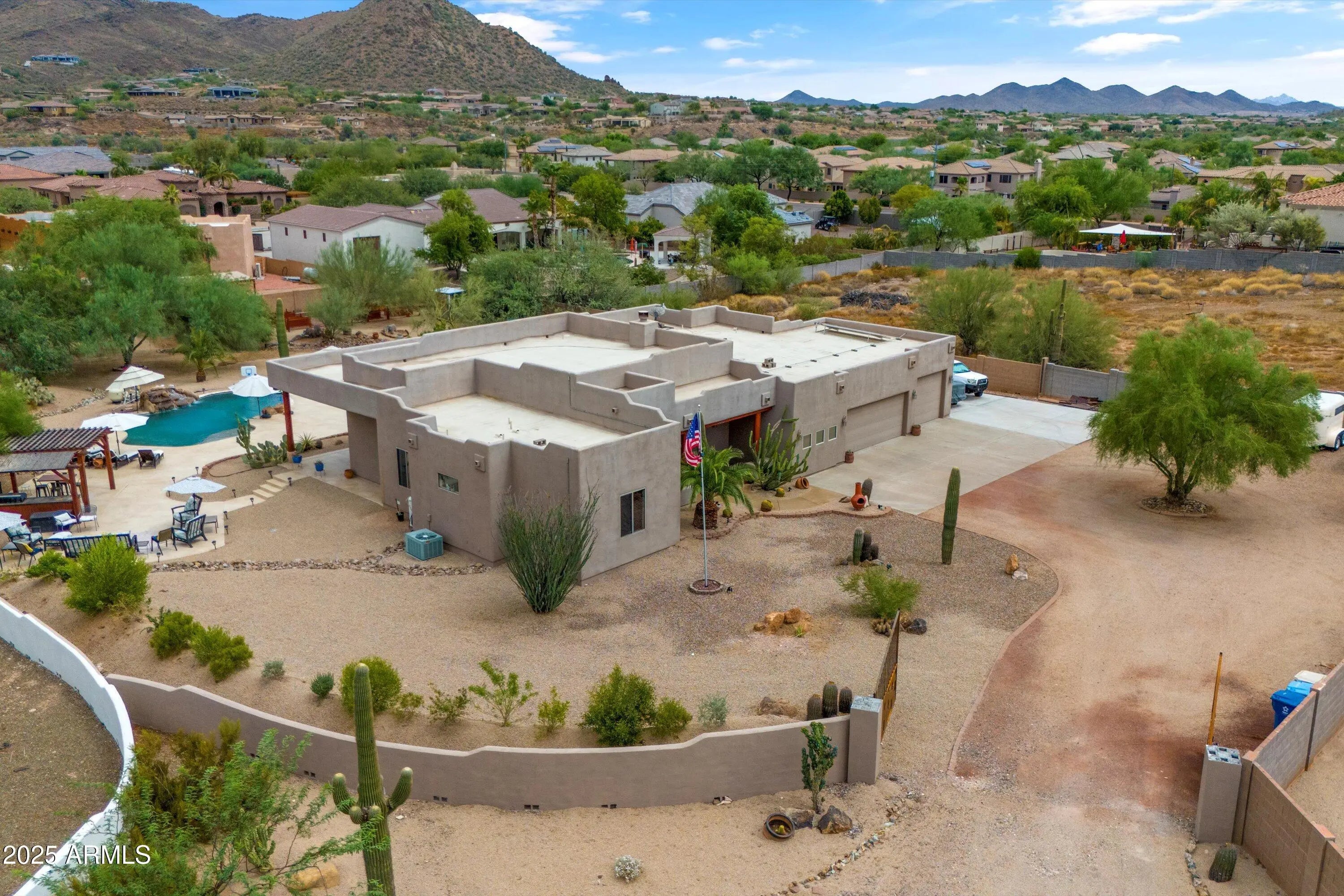 Photo of Listing #6856434