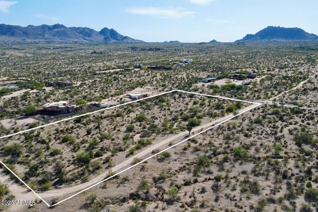 26xxx N 132nd Street (unit -), Scottsdale