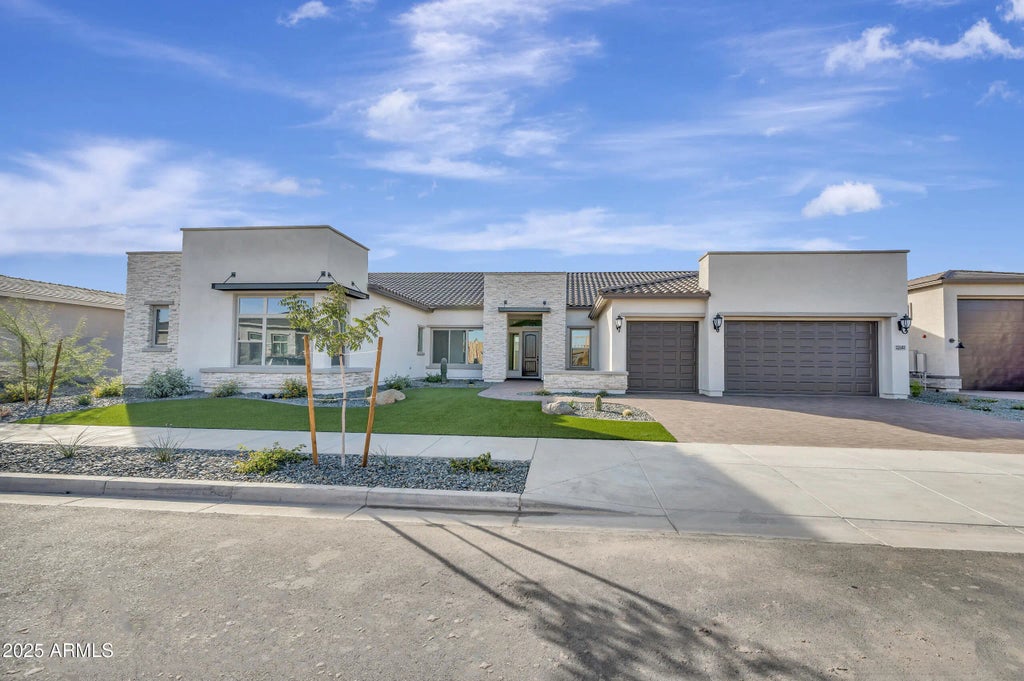 22482 S 180th Place, Queen Creek