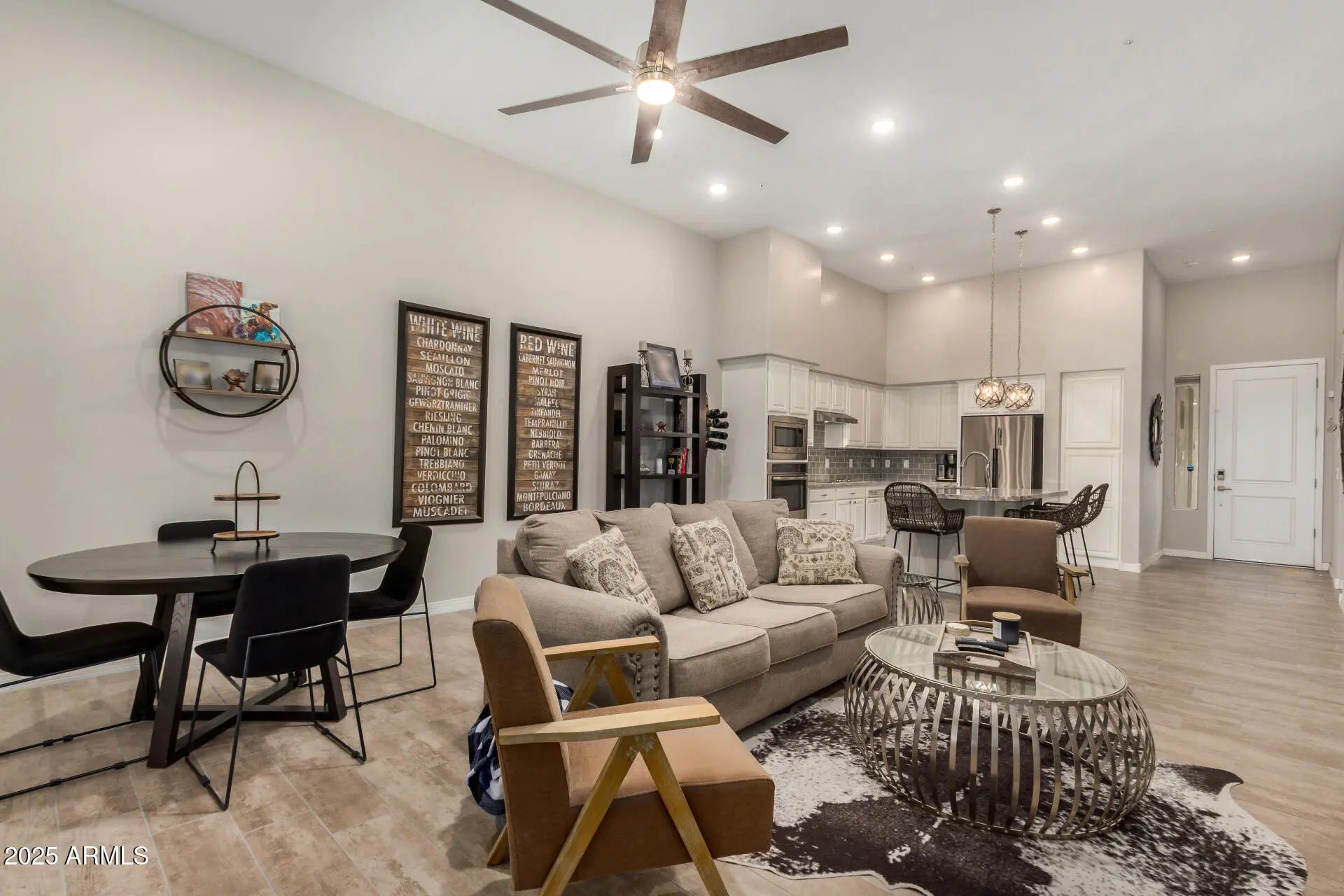 Photo of Listing #6855922