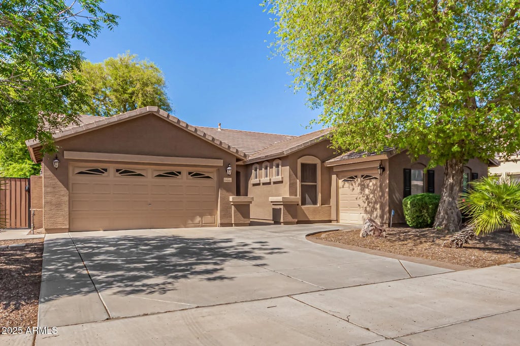 18492 E Oak Hill Lane, Queen Creek