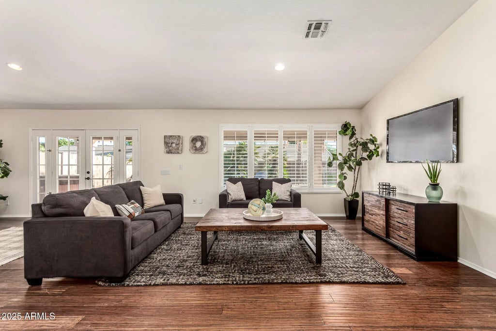 4940 S Rosemary Drive, Chandler