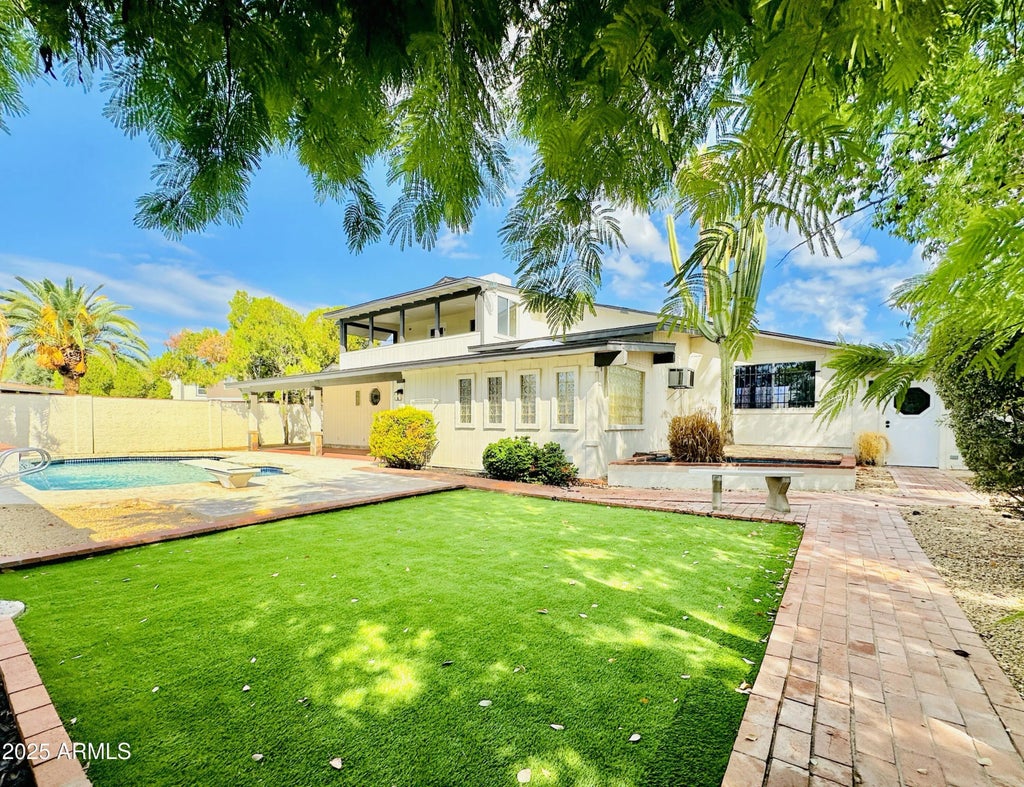 3371 W Grandview Road, Phoenix