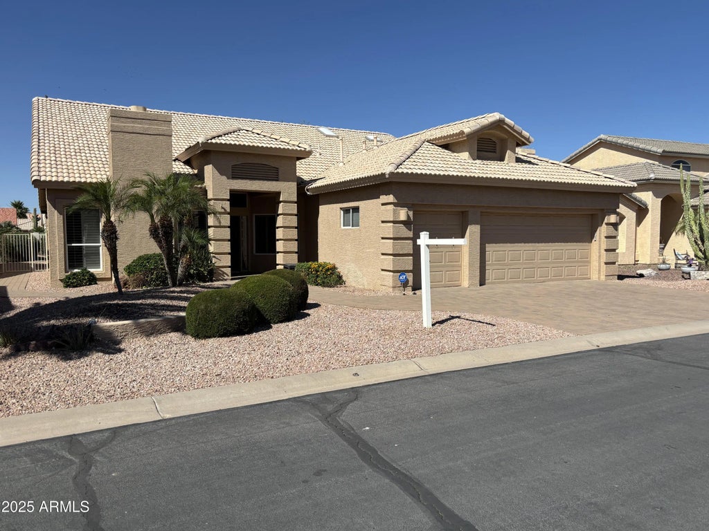 9023 E Cedar Waxwing Drive, Sun Lakes