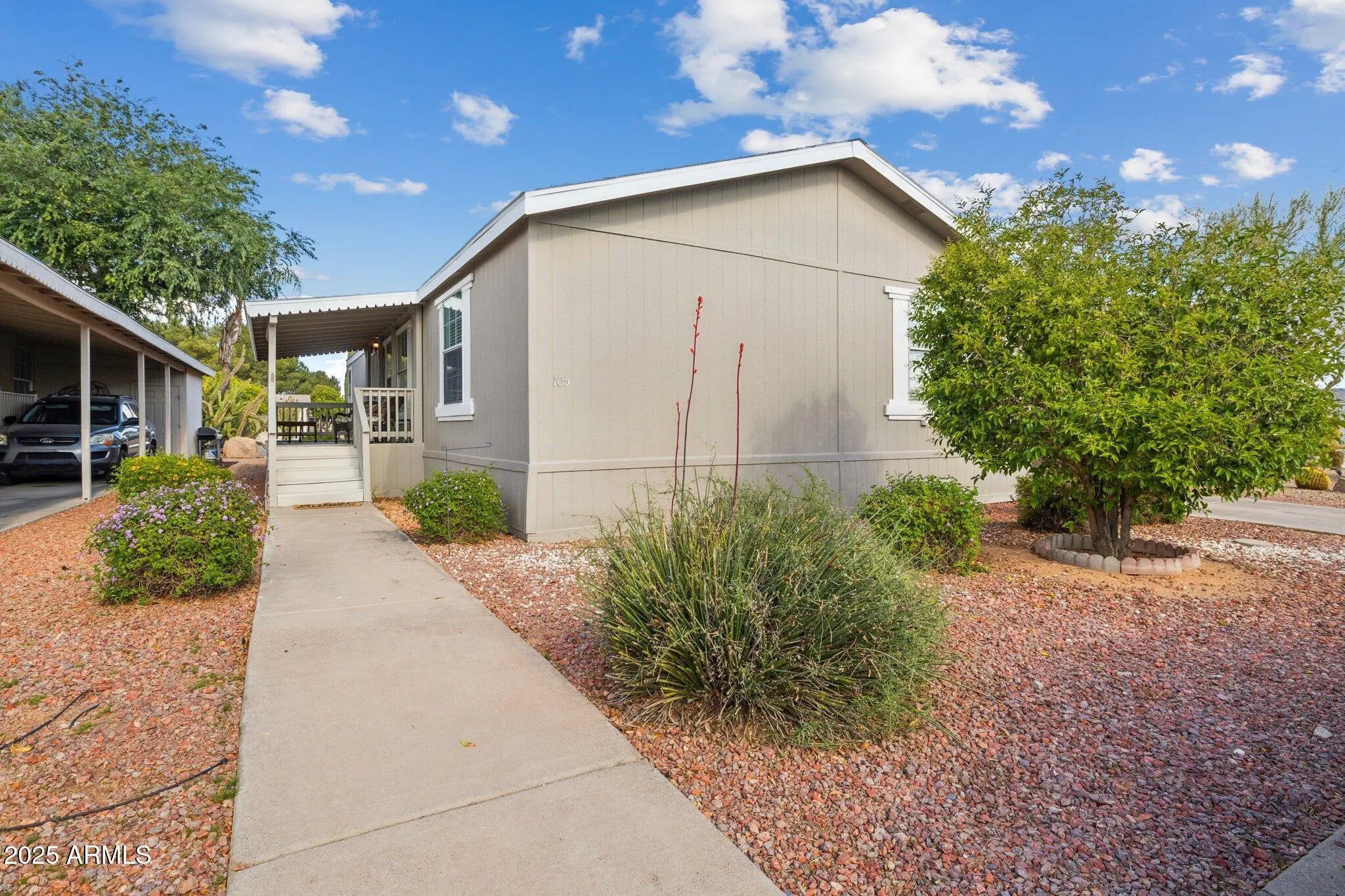 Photo of Listing #6860870