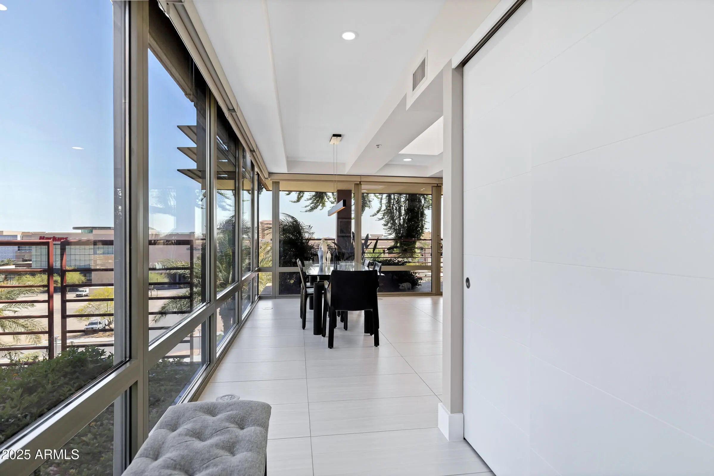 Photo of Listing #6859692