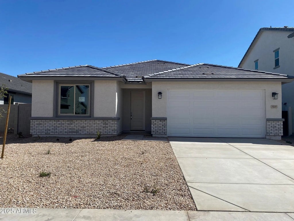 7227 E Blissful Breeze Lane, San Tan Valley