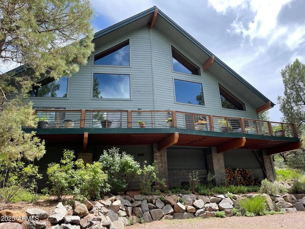 7816 W Forest Service Road (unit 200), Young