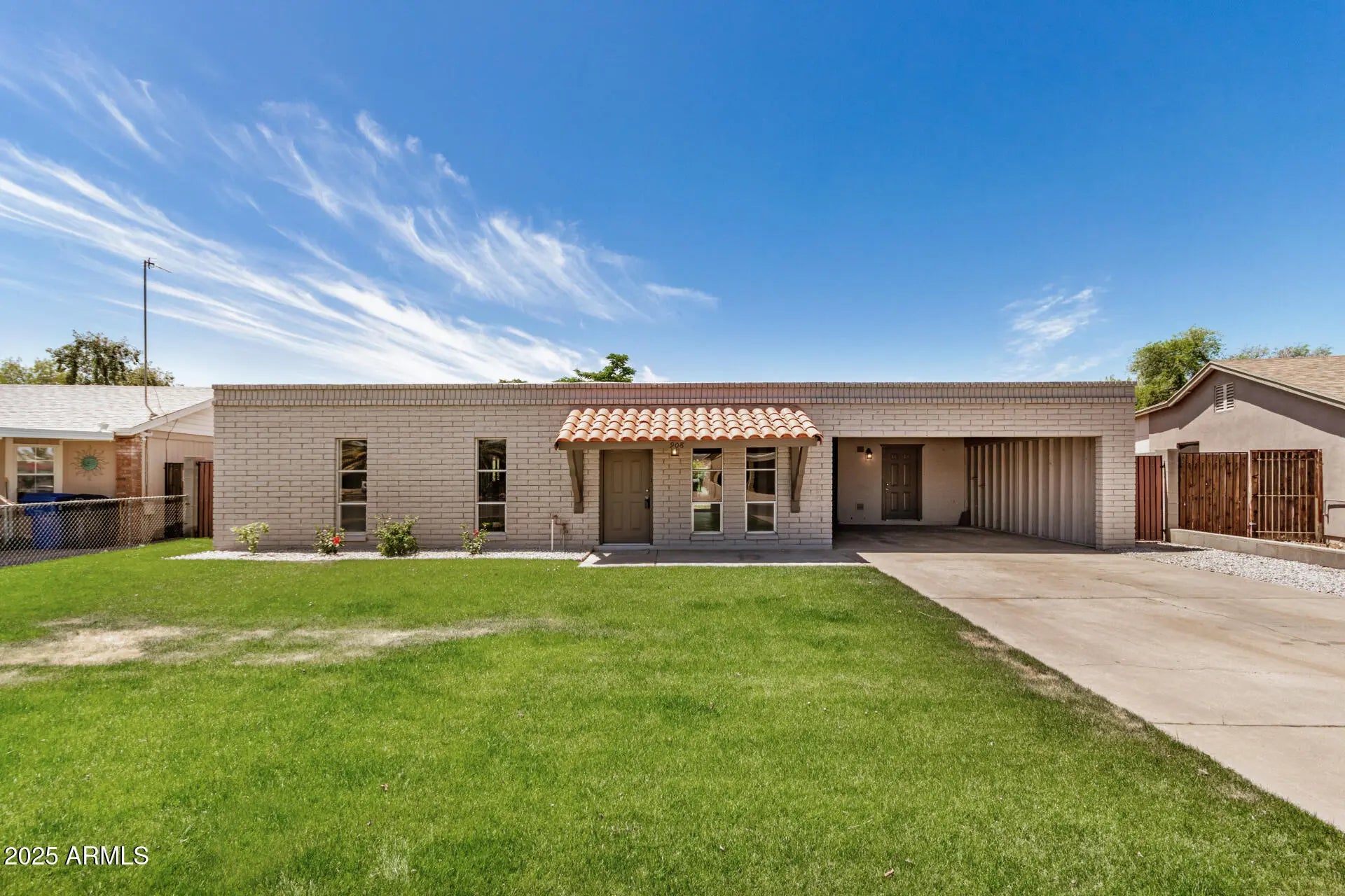 Photo of Listing #6858973