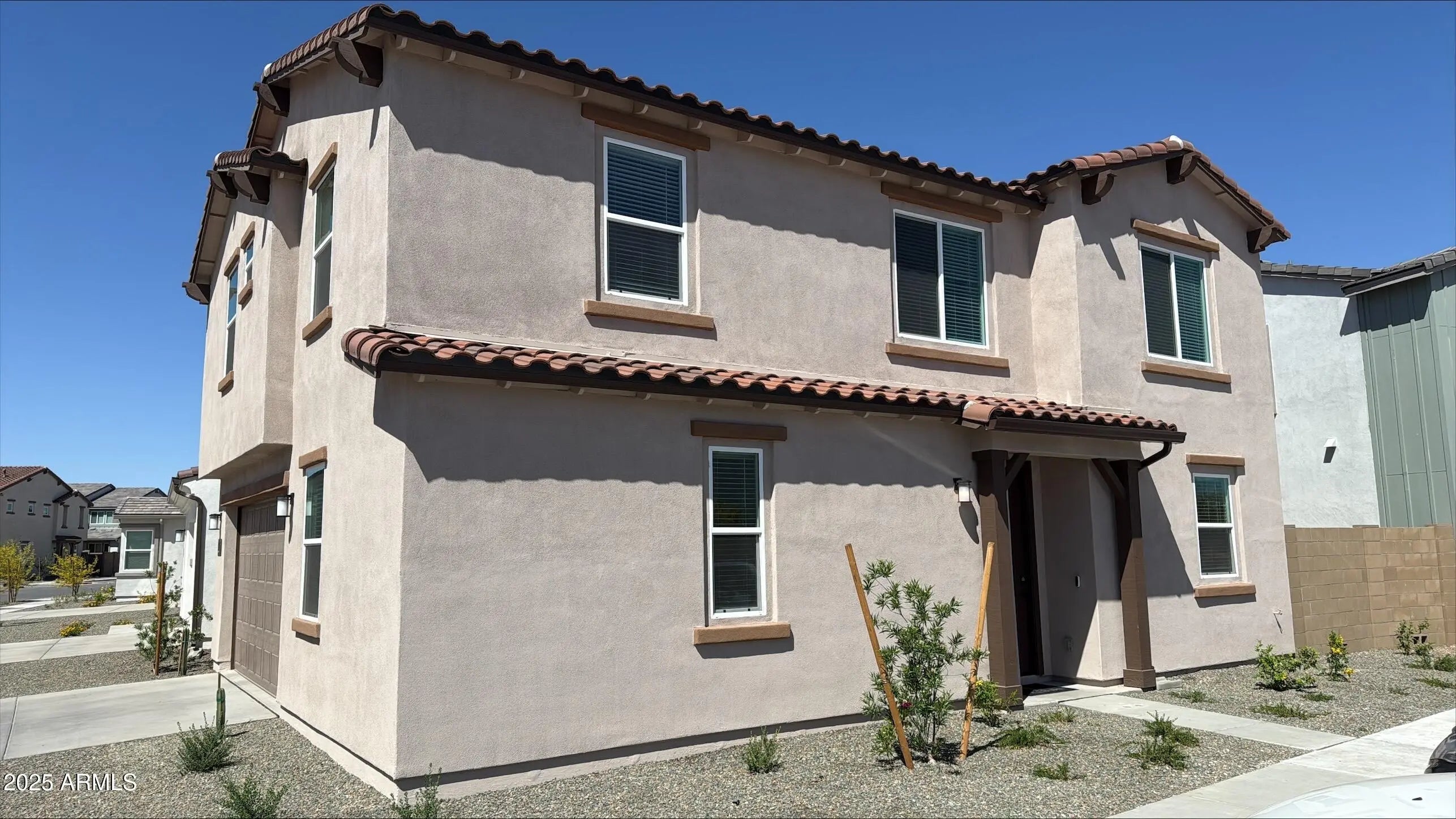 Photo of Listing #6858124