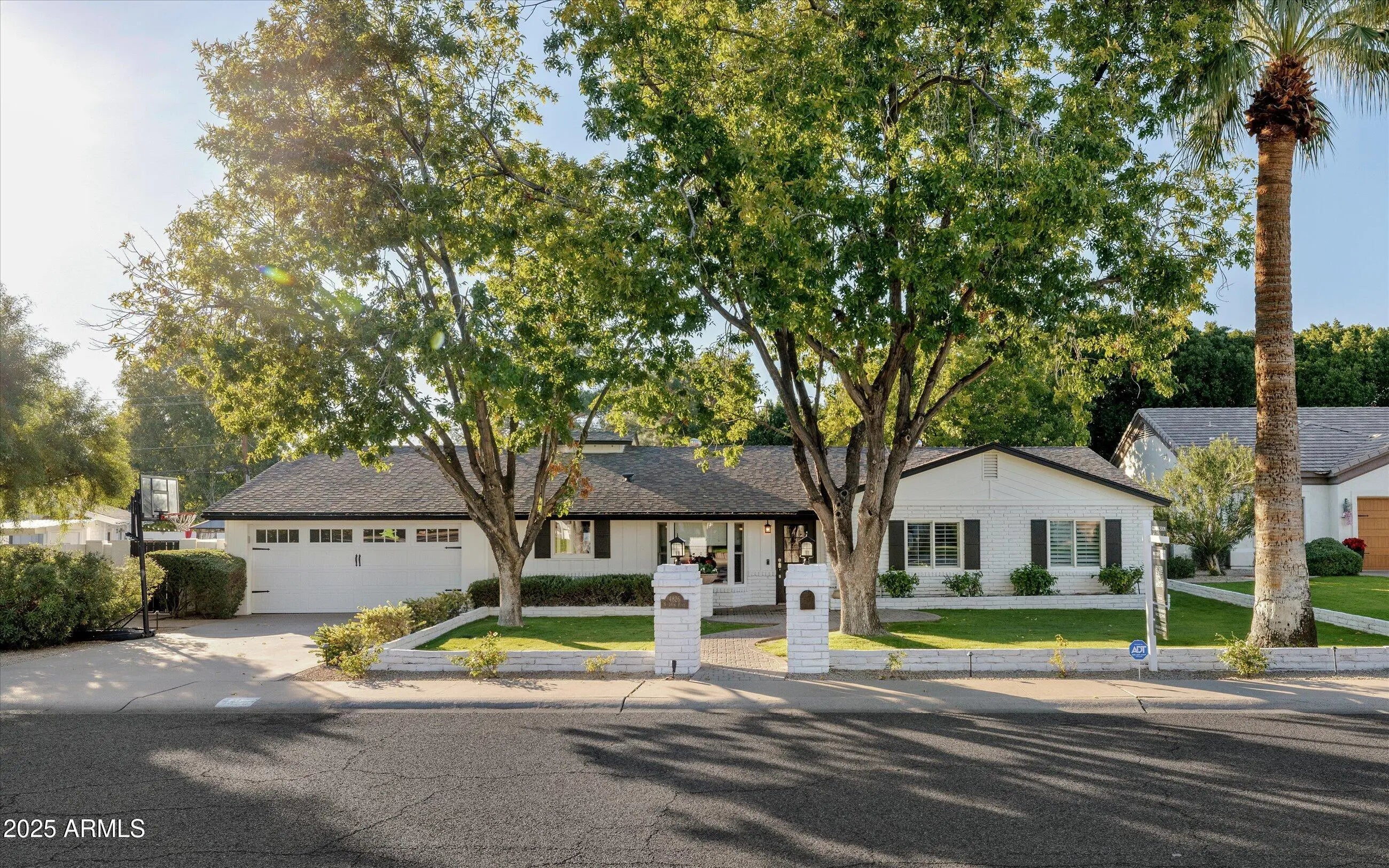 Photo of Listing #6956885