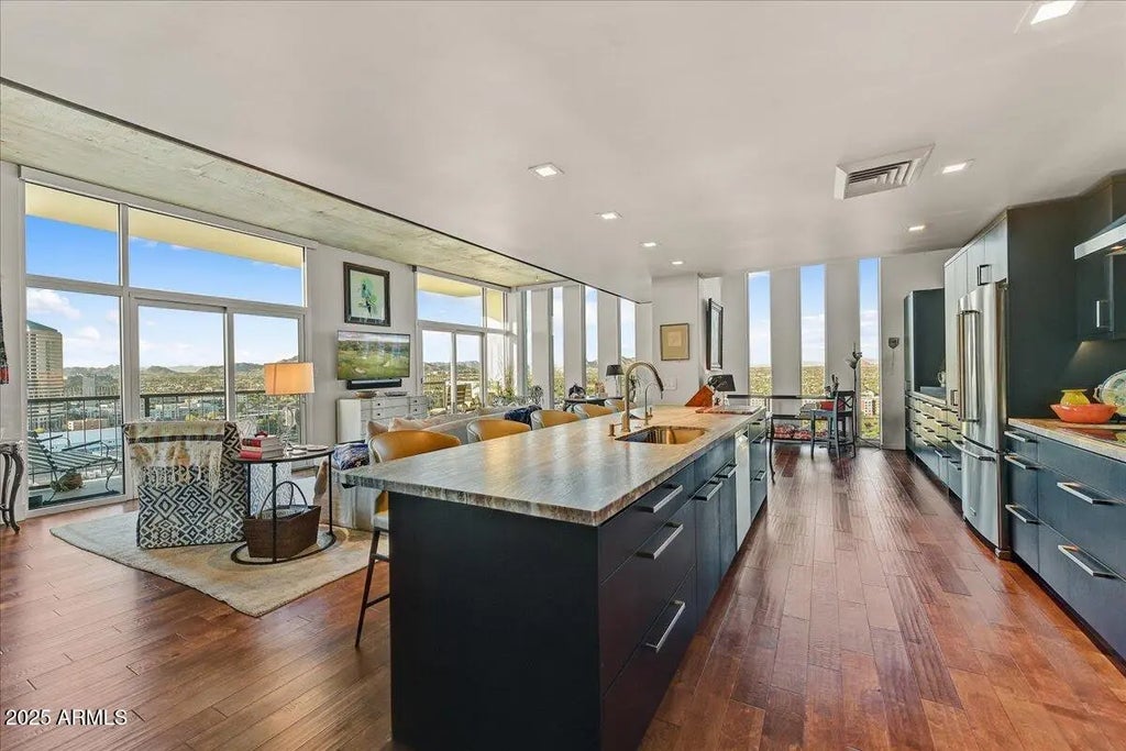 2323 N Central Avenue (unit Ph D), Phoenix