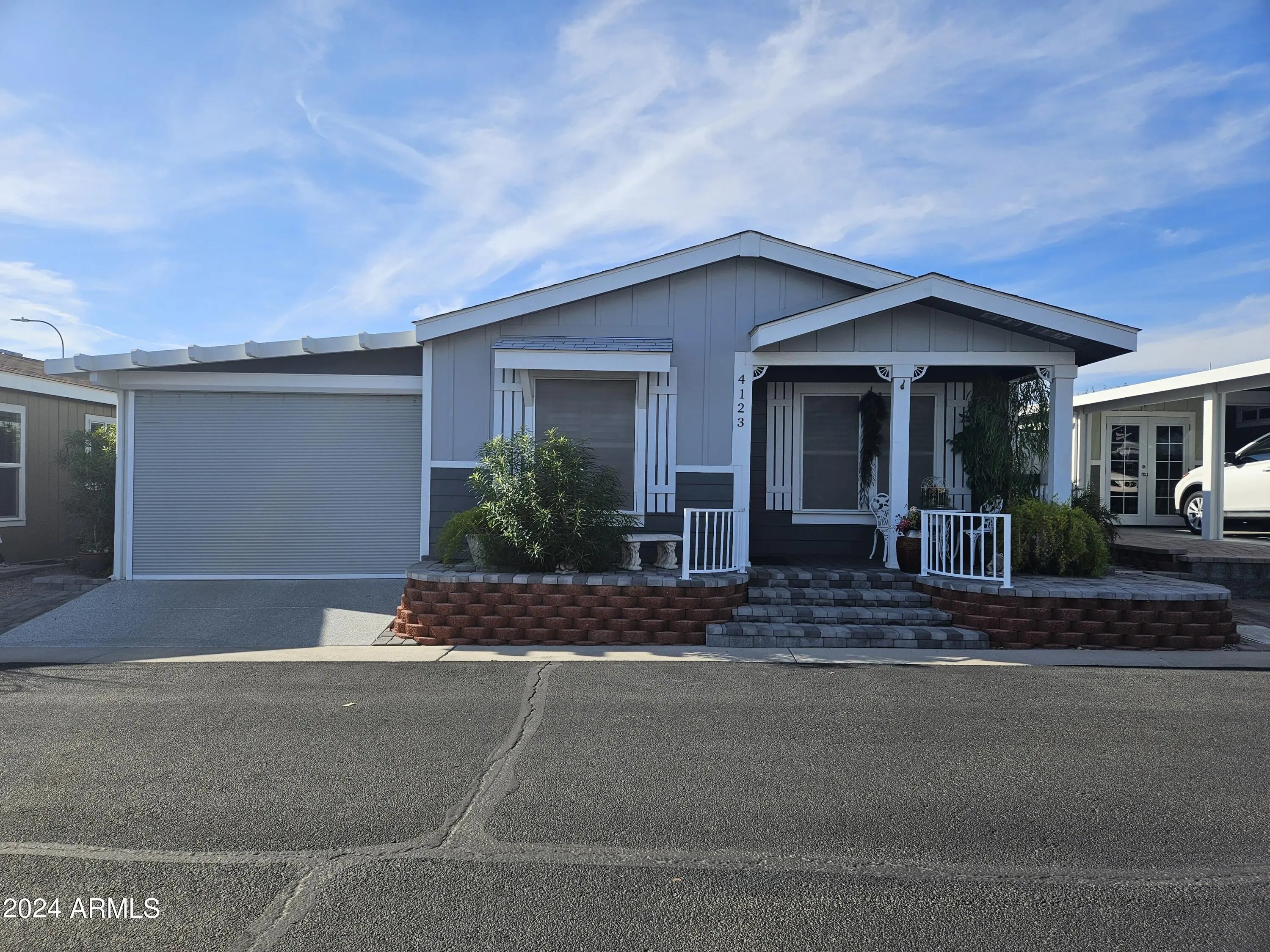 Photo of Listing #6859607