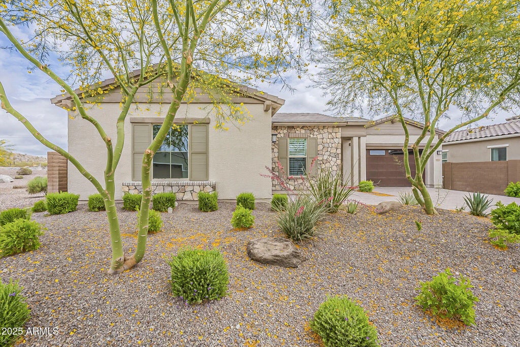 18624 W Cathedral Rock Drive, Goodyear