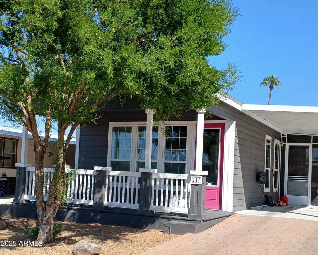201 S Greenfield Road (unit 215), Mesa
