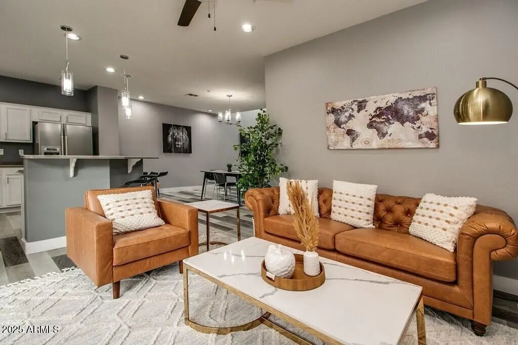 Photo of Listing #6859132