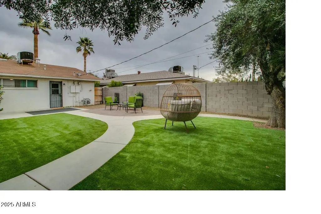 6809 E Earll Drive (unit E), Scottsdale