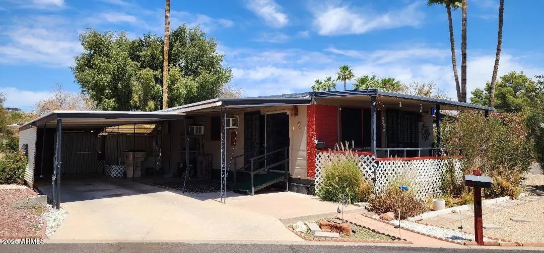 Photo of Listing #6860375