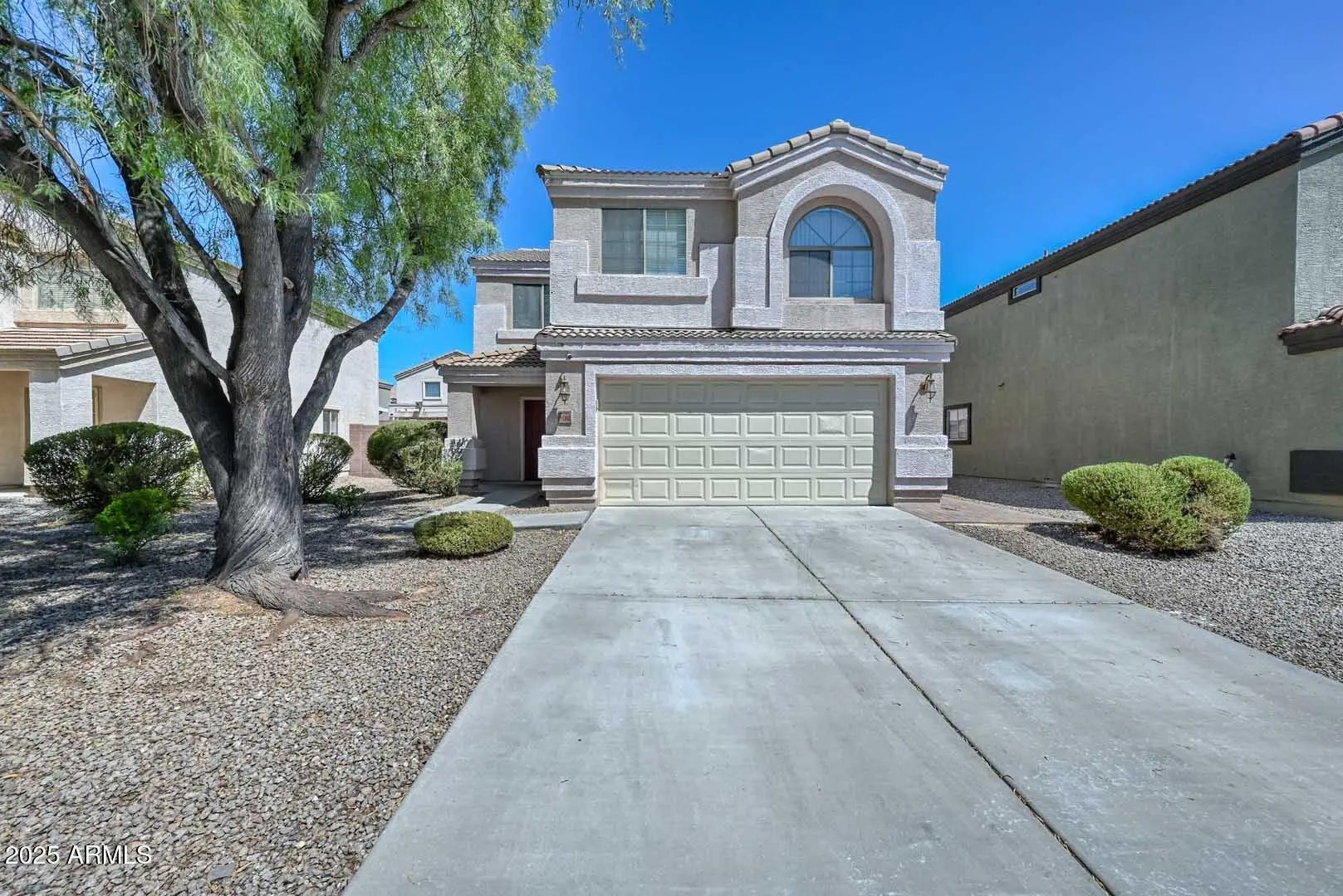 Photo of Listing #6859695