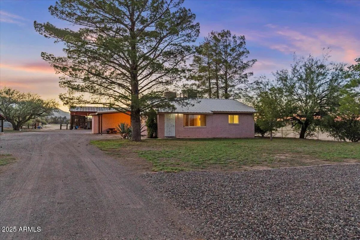 Photo of Listing #6860796