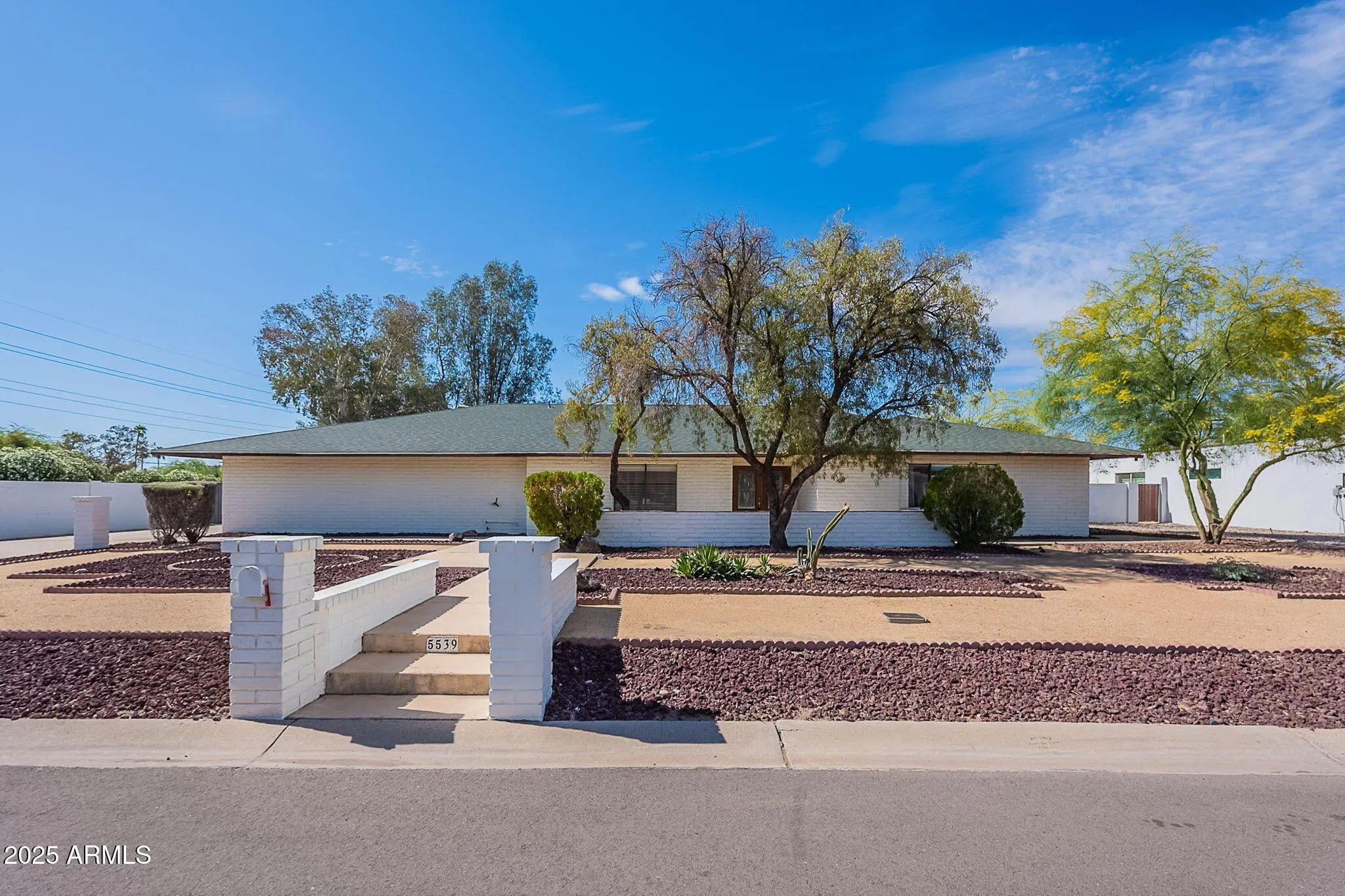 Photo of Listing #6861106