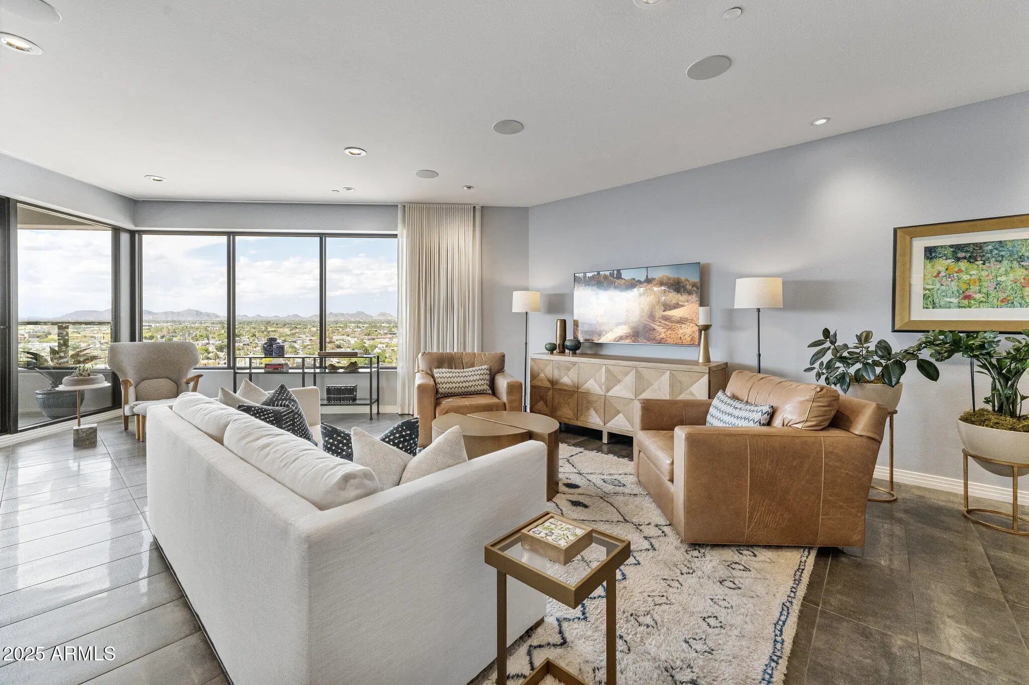 Photo of Listing #6860286