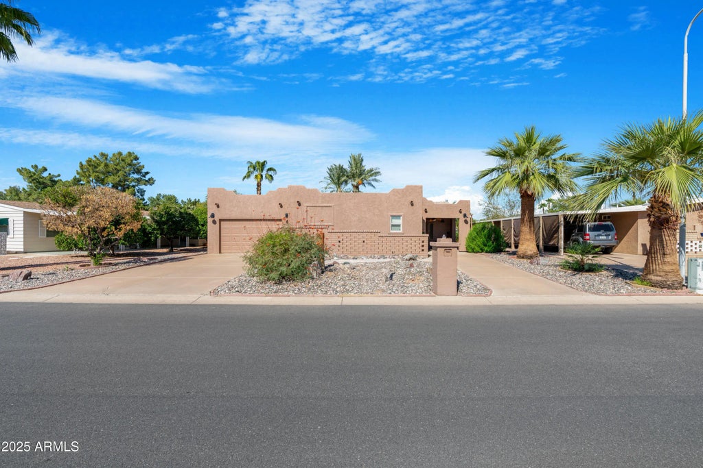 9102 E Lakeview Drive, Sun Lakes