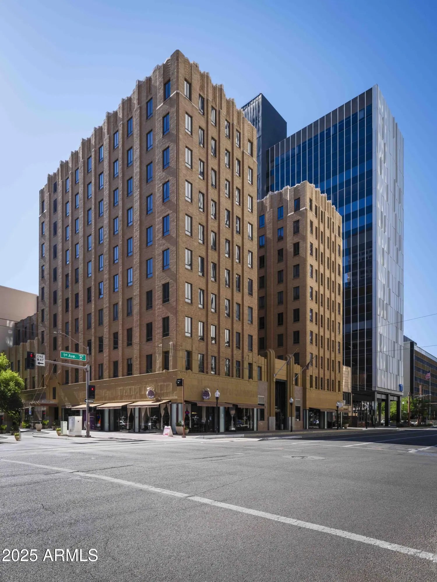 Photo of Listing #6861940