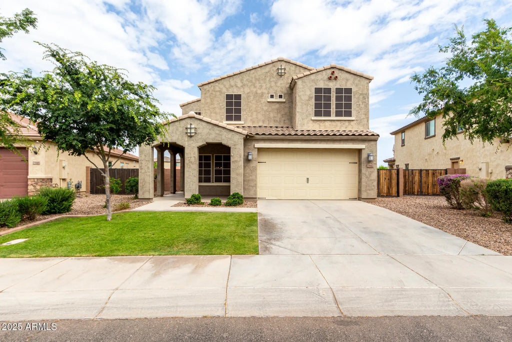 7342 S Debra Drive, Gilbert