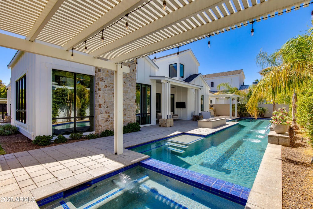 4416 N 37th Way, Phoenix