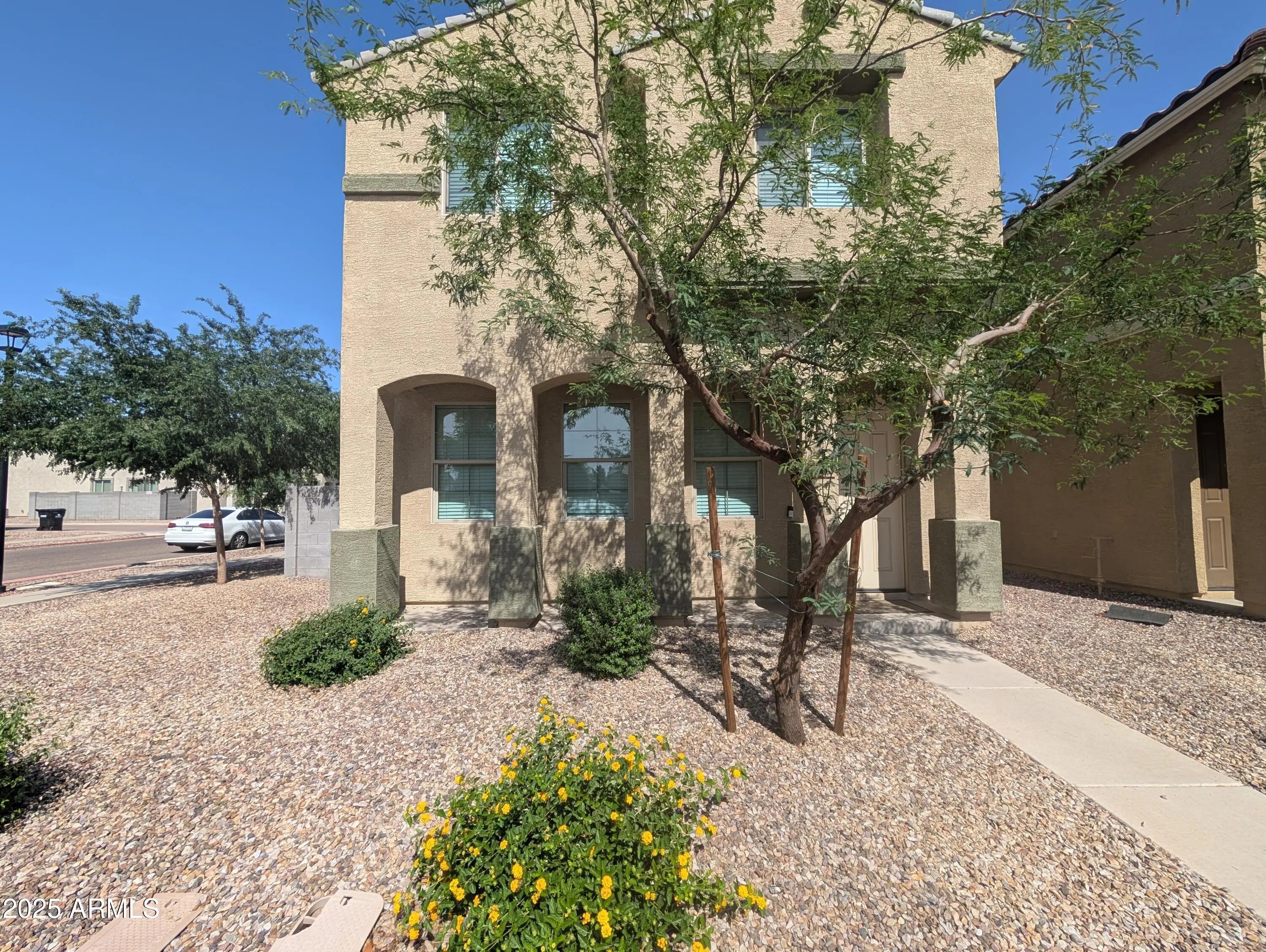 Photo of Listing #6862109