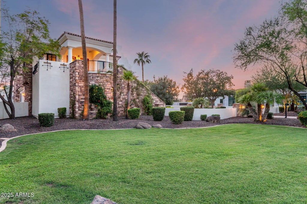2527 E Beechnut Court, Chandler