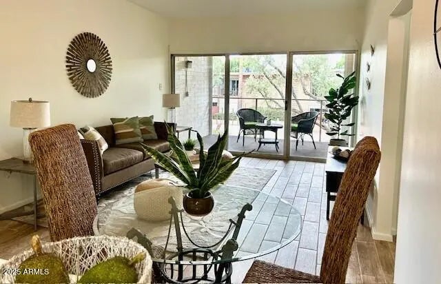 Photo of Listing #6862435