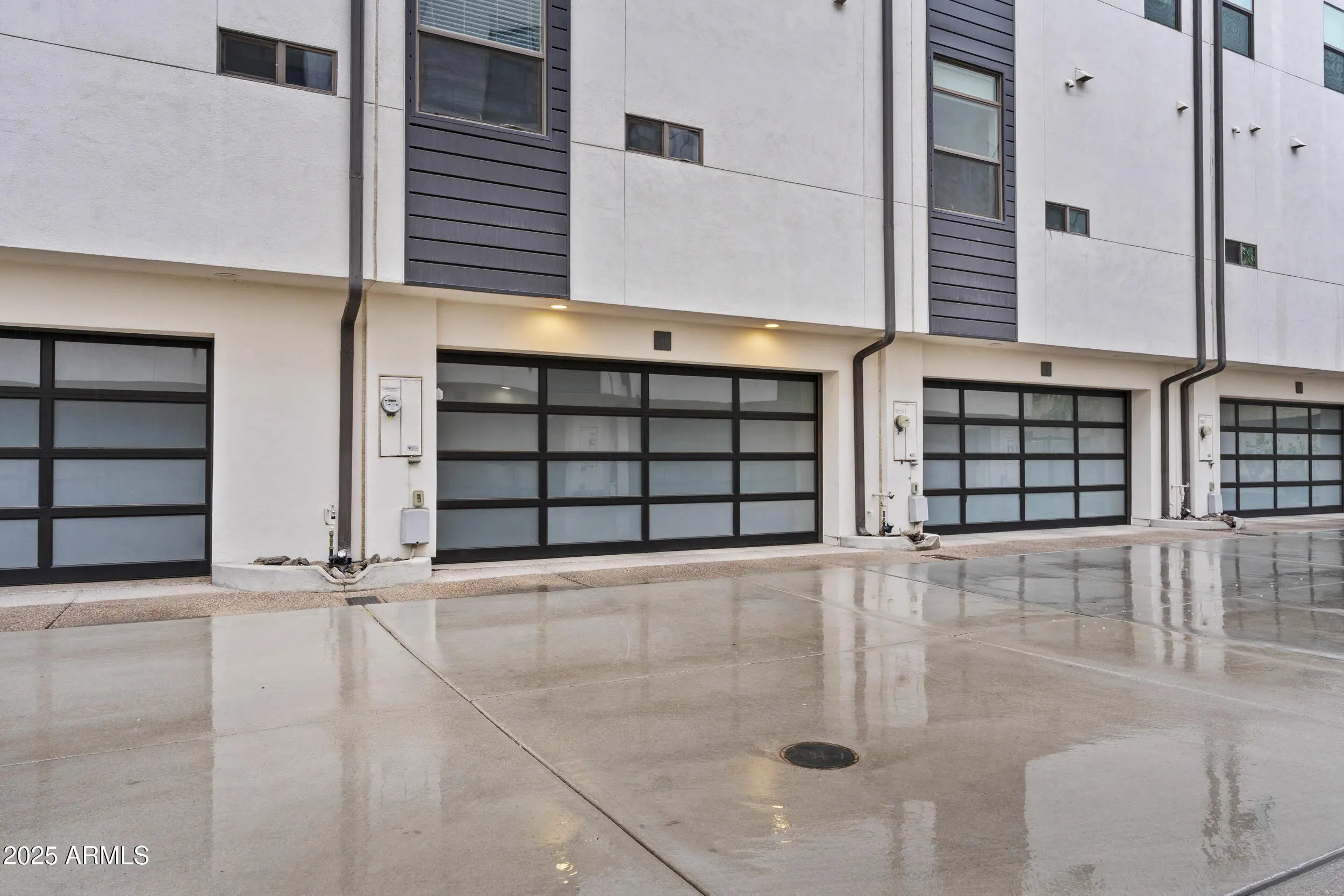 Photo of Listing #6862496