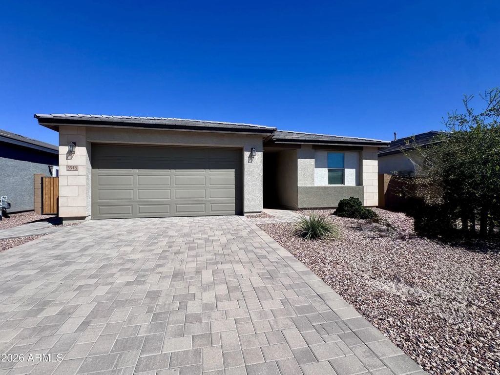 5518 W Stargazer Place, Laveen