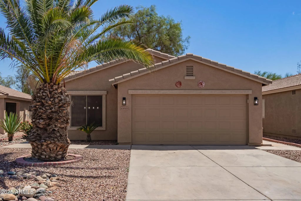 43949 W Sagebrush Trail, Maricopa