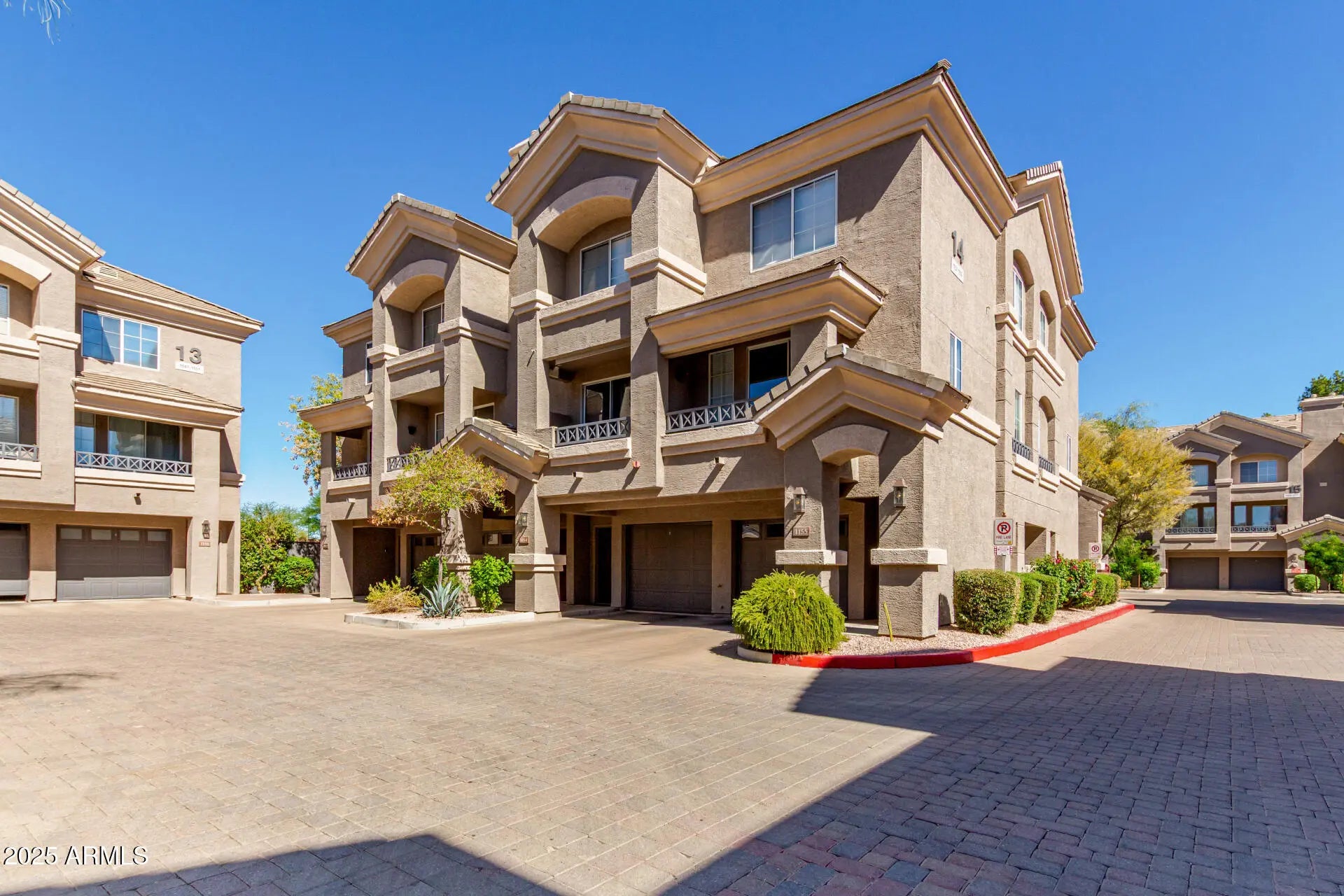 Photo of Listing #6930386