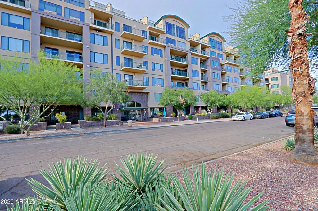 16 W Encanto Boulevard (unit 305), Phoenix