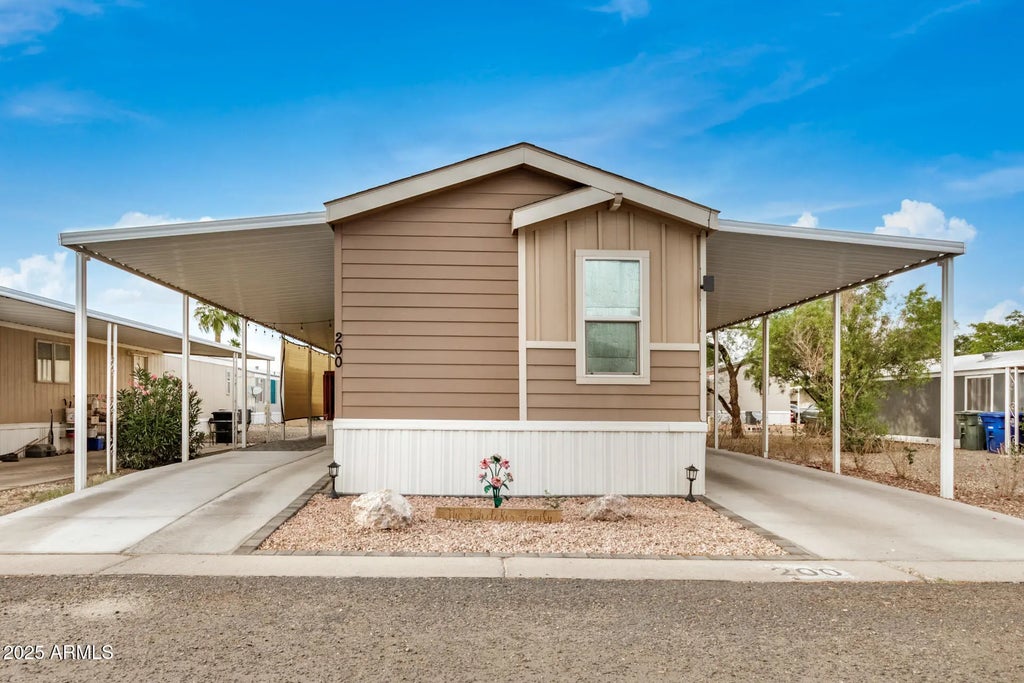12721 W Greenway Way (unit 200), El Mirage