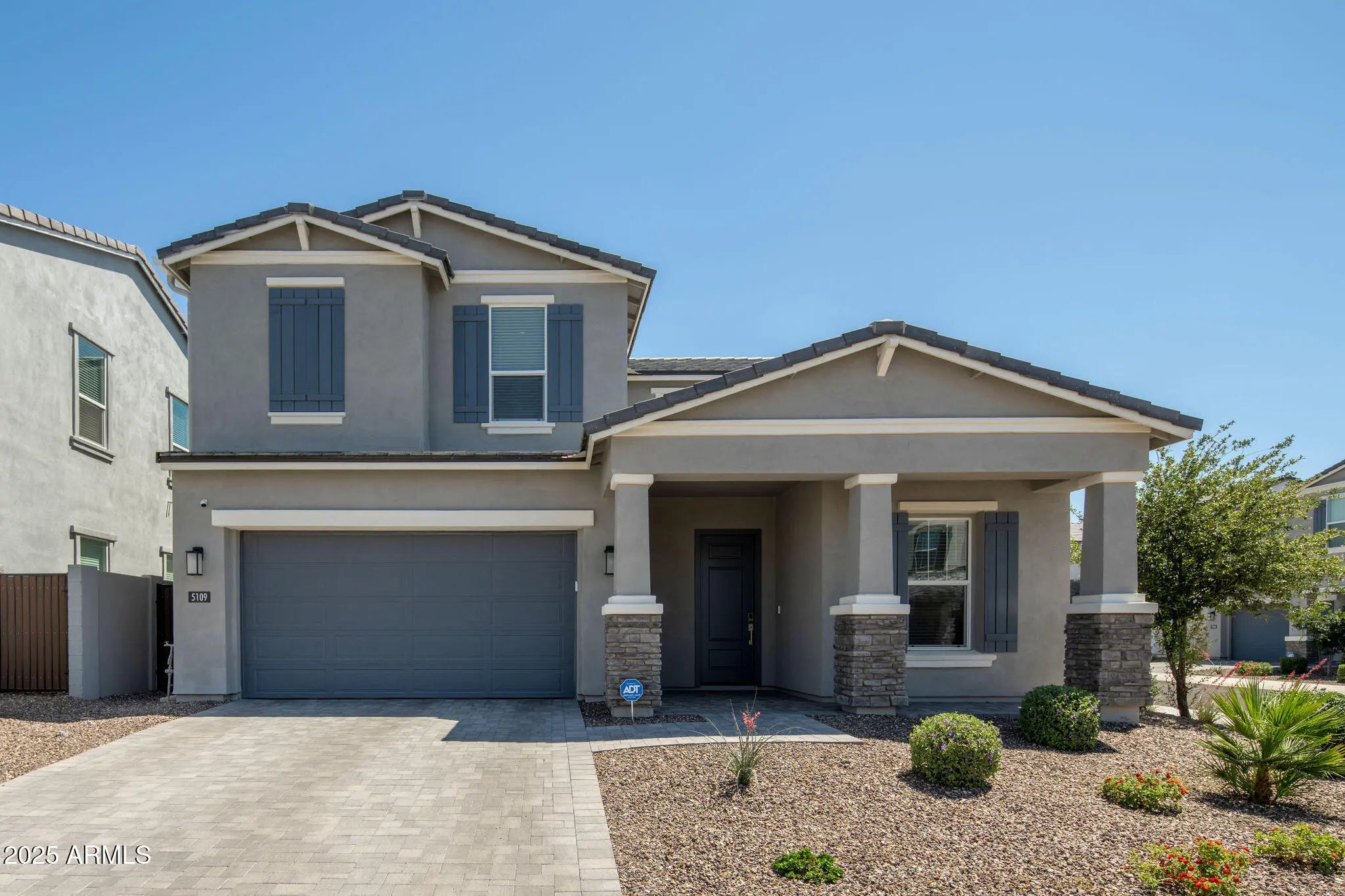 Photo of Listing #6866494