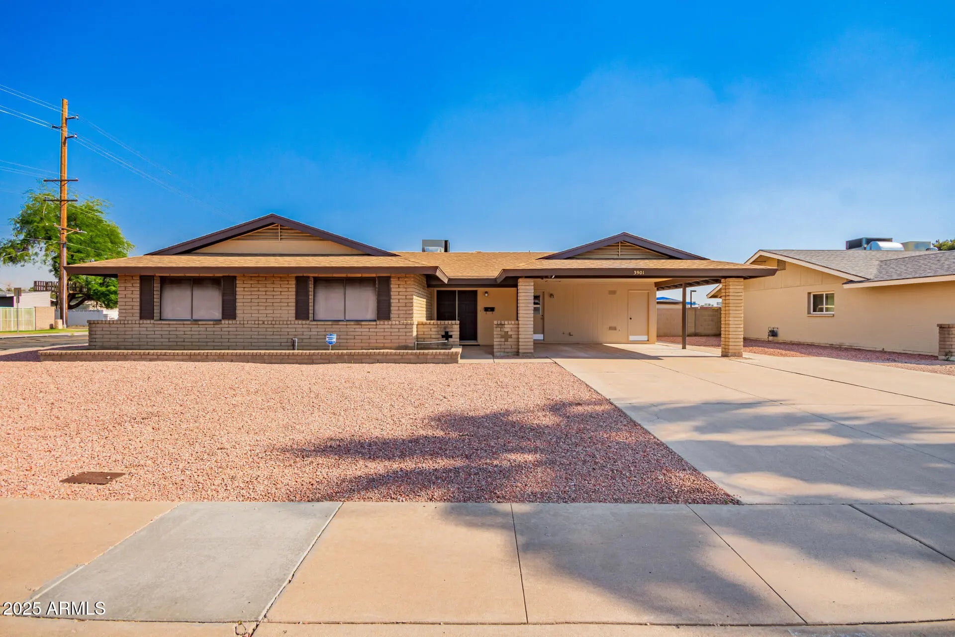 Photo of Listing #6864823