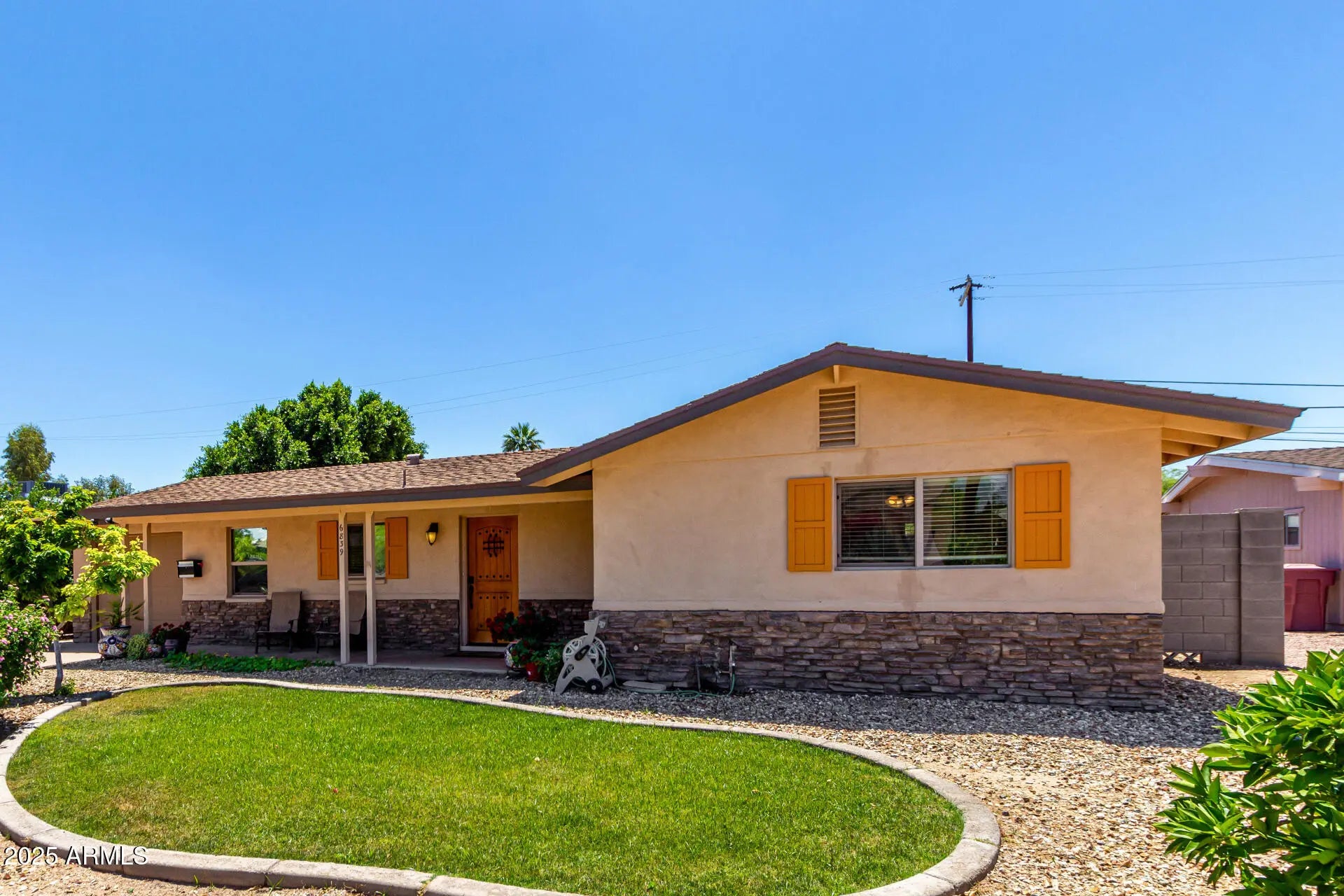 Photo of Listing #6866259