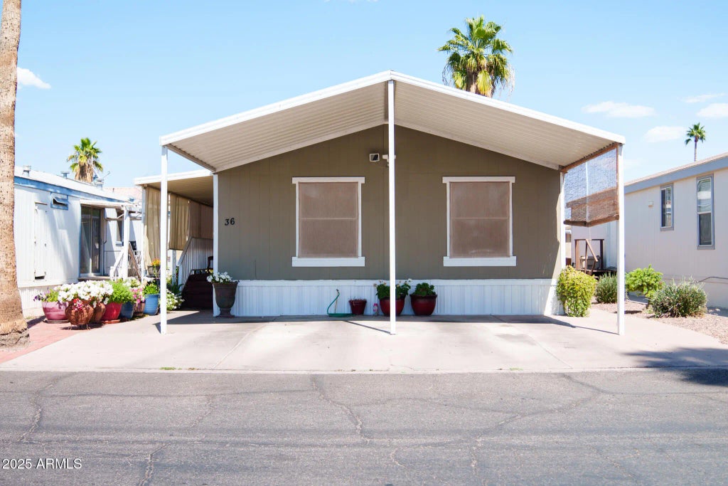 501 E Ray Road (unit 36), Chandler