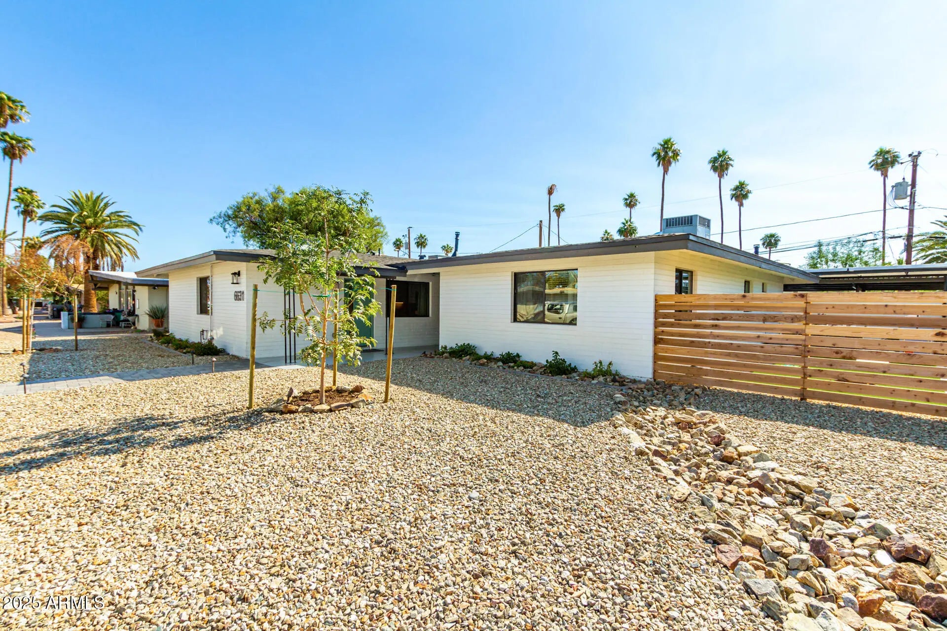 Photo of Listing #6866026